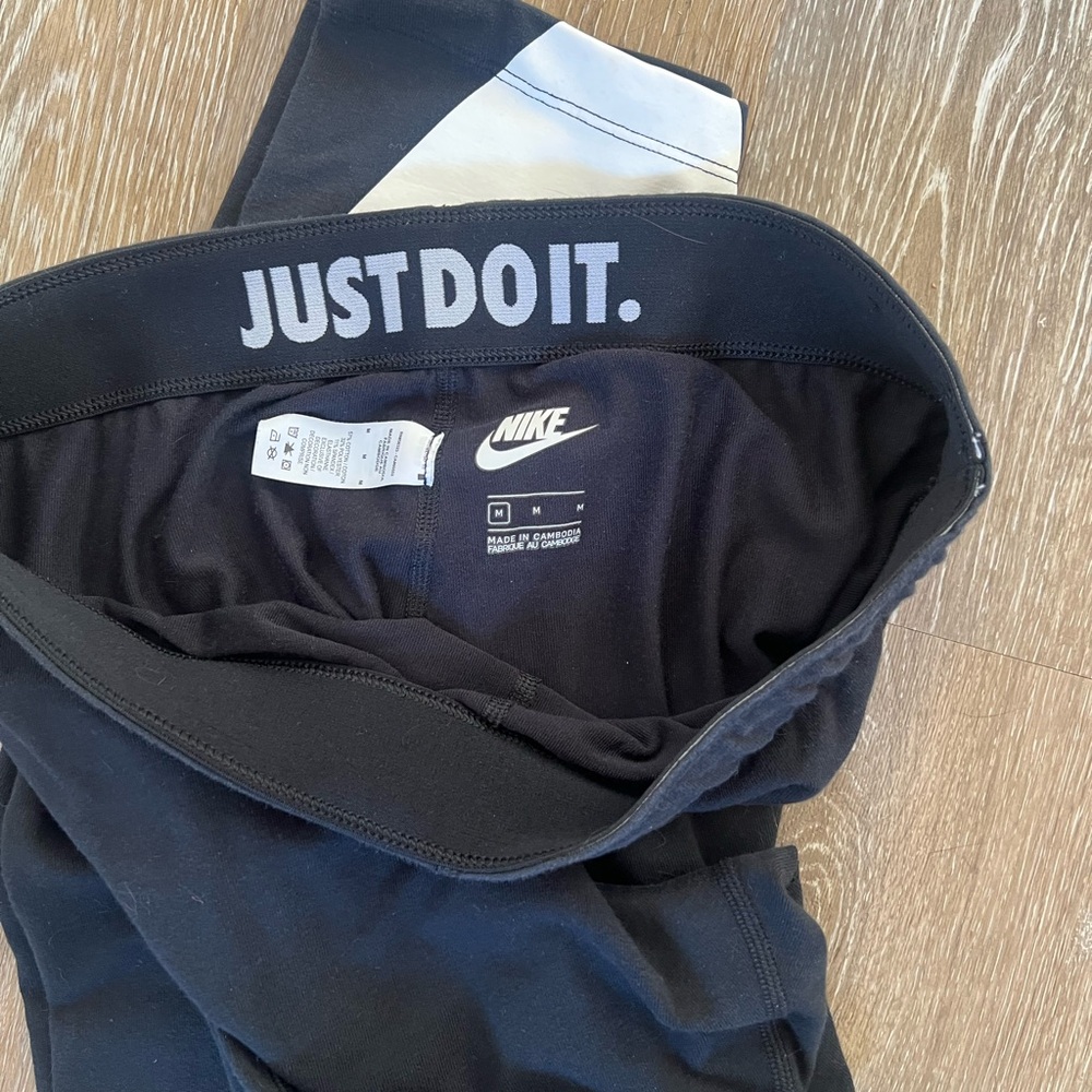 Nike Black Legging with White Logo Accent - Picture 2 of 3